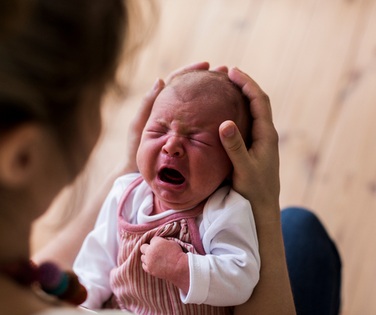 Help! Mijn baby heeft reflux – Wat kun je doen?